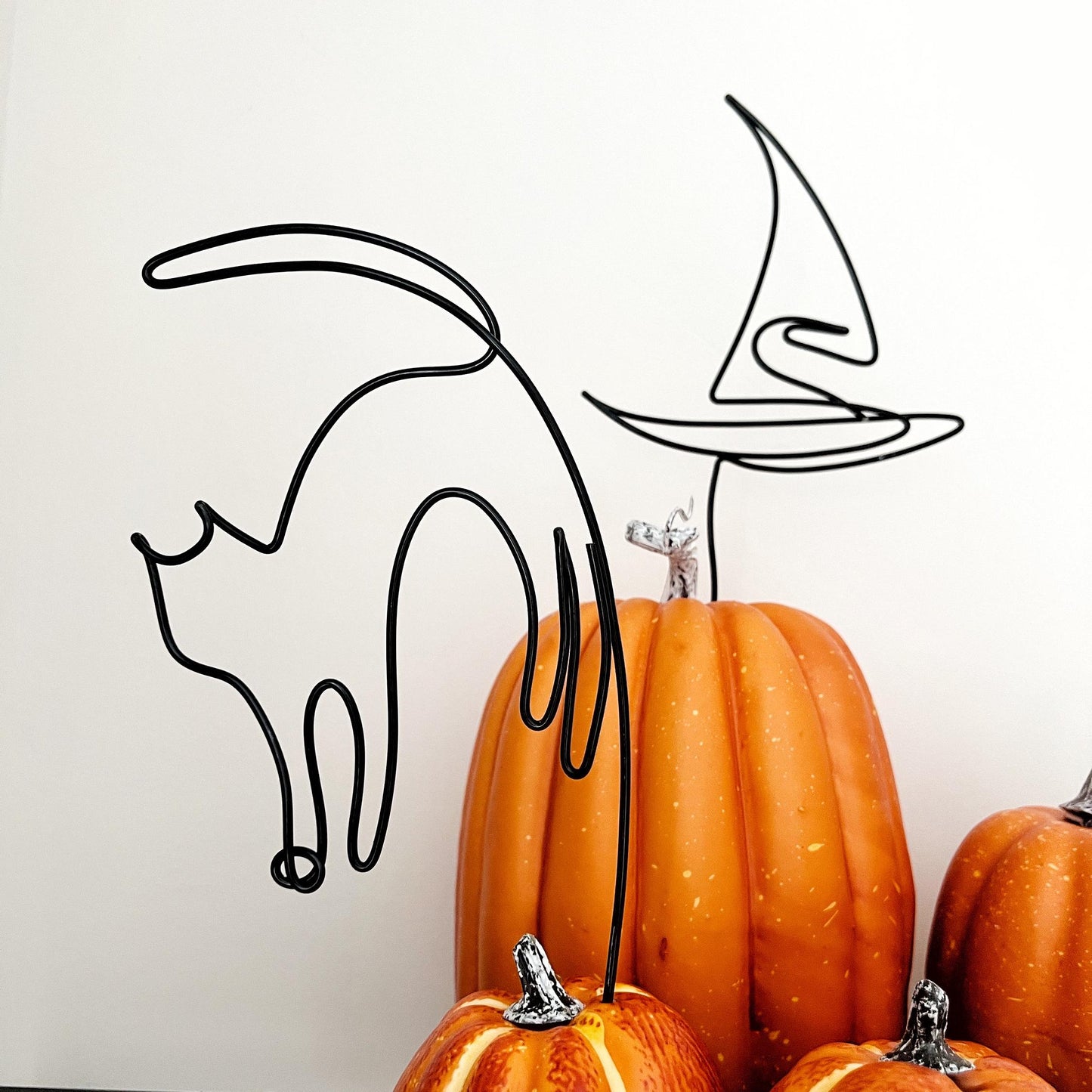 Mess Free Wire Pumpkin Toppers Halloween