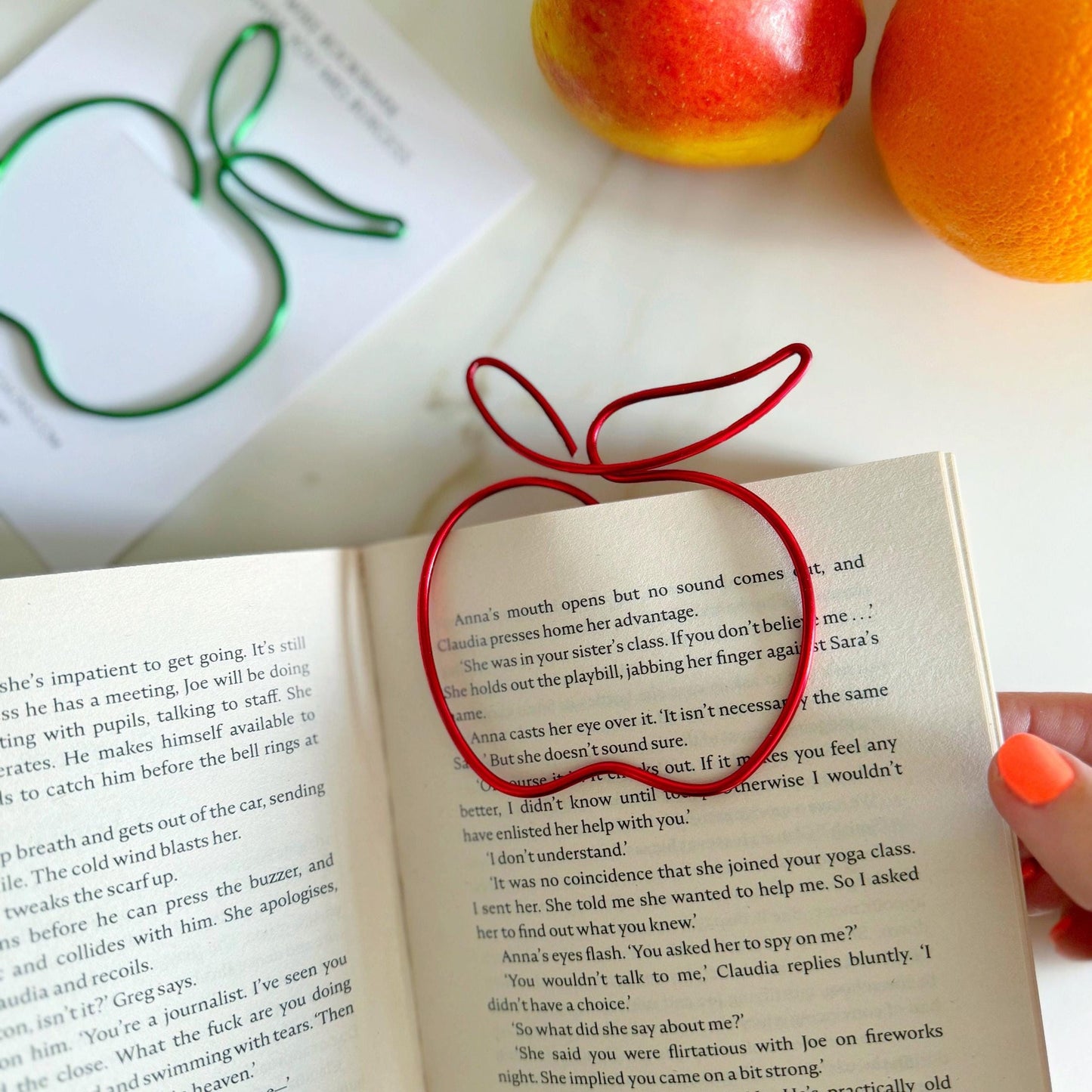 Teacher Bookmark Gift - Personalised Teacher Gift - Teacher Thank You - Bookmark - Teacher Planner Marker - Teacher Planning - Teacher Apple