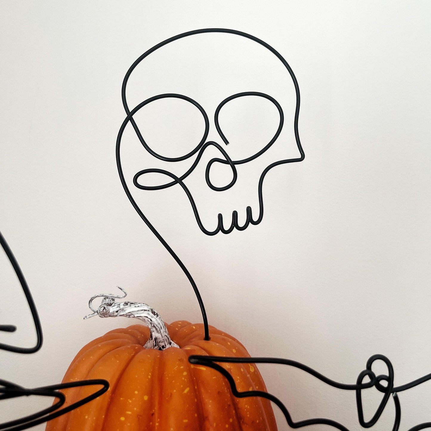 Mess Free Wire Pumpkin Toppers Halloween